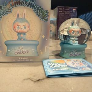 Pop Mart Labubu Big Into Energy Crystal Ball - Hope Snow Globe New